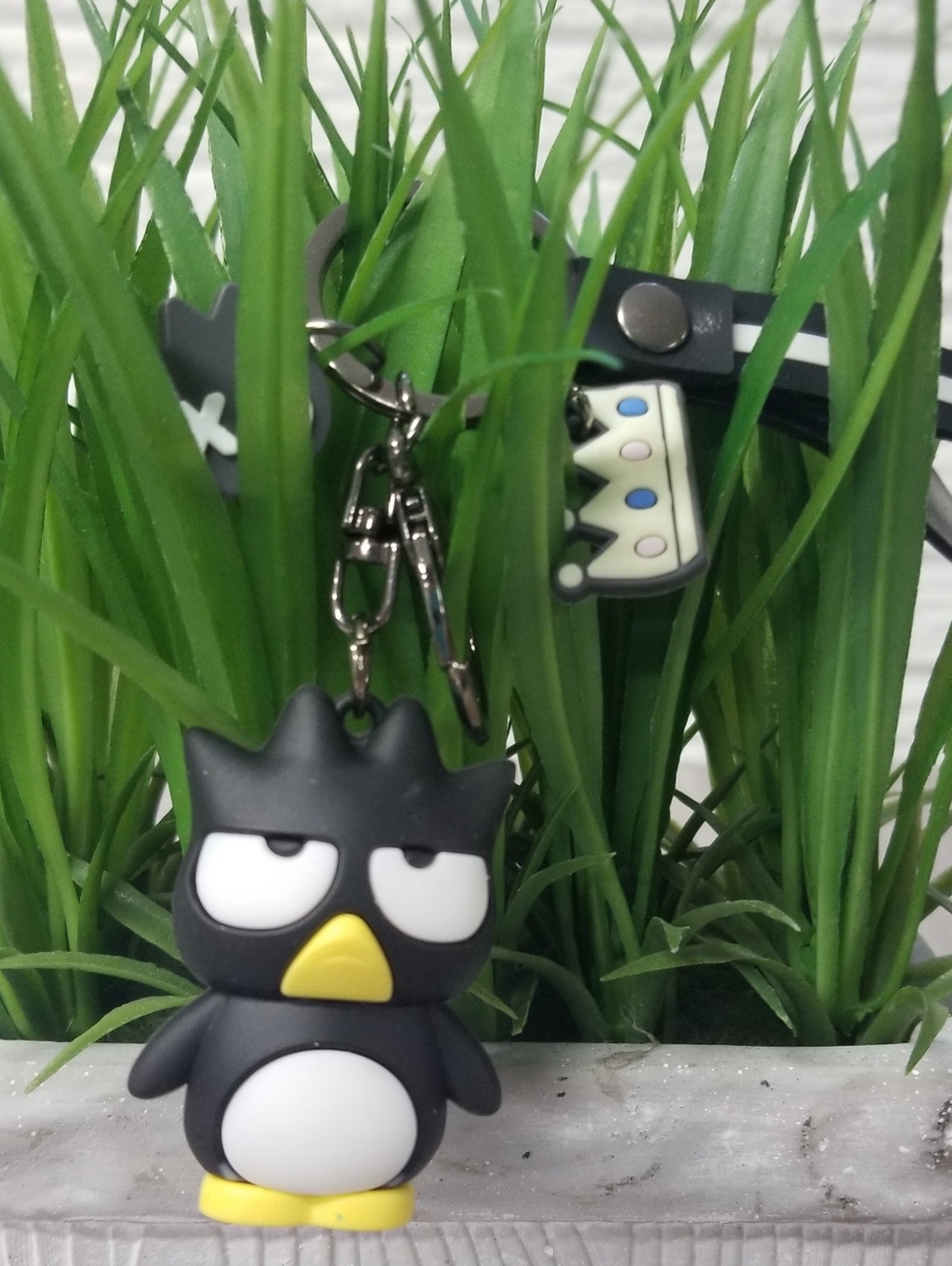 Badtz-Maru Figural Keychain Clip - Picture 3 of 4